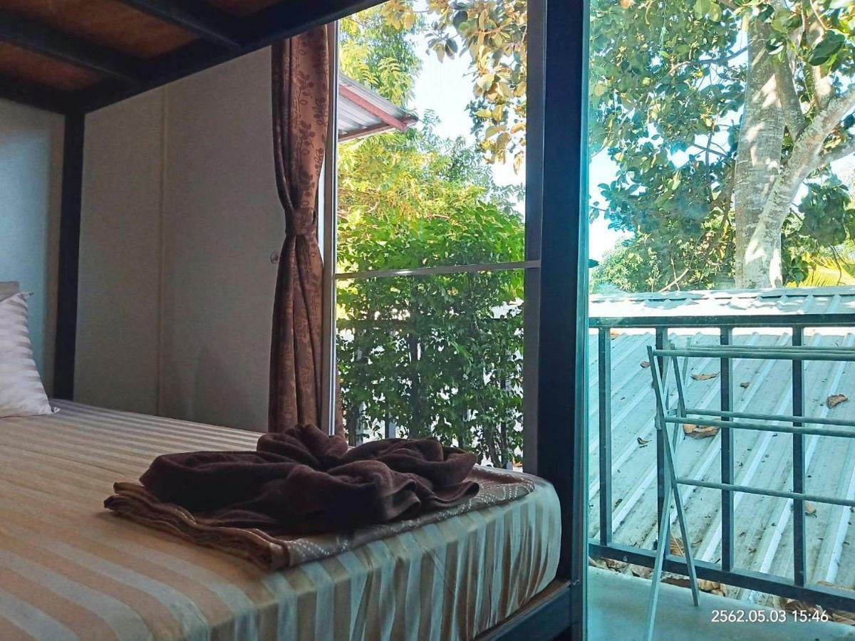 Decho Hostel Koh Lipe Buitenkant foto