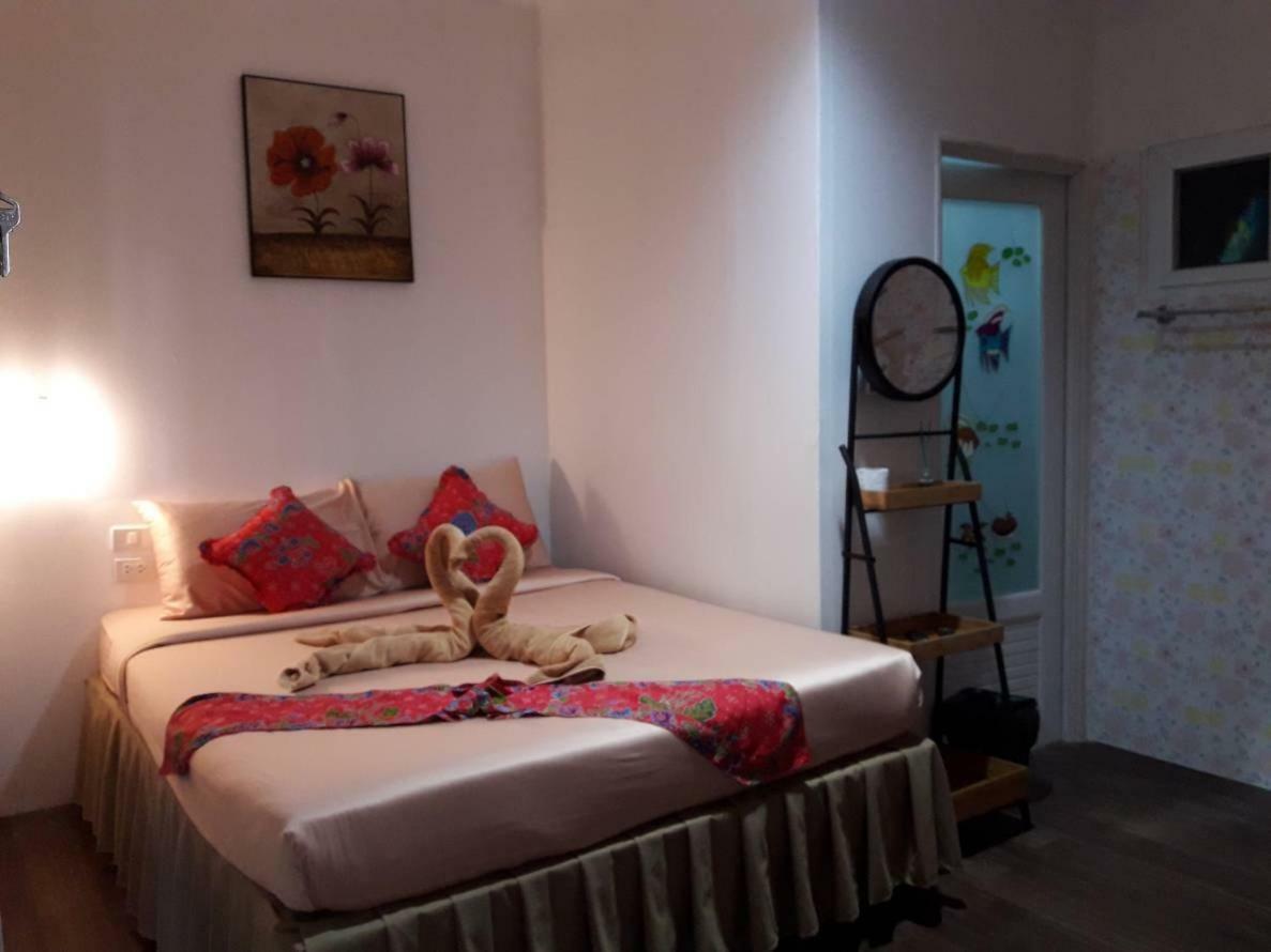 Decho Hostel Koh Lipe Buitenkant foto